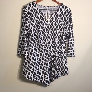 NY Collection Black and white print top